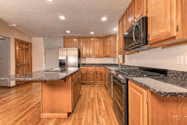 11227 Pershing DRIVE, North Huntingdon, PA 15642
