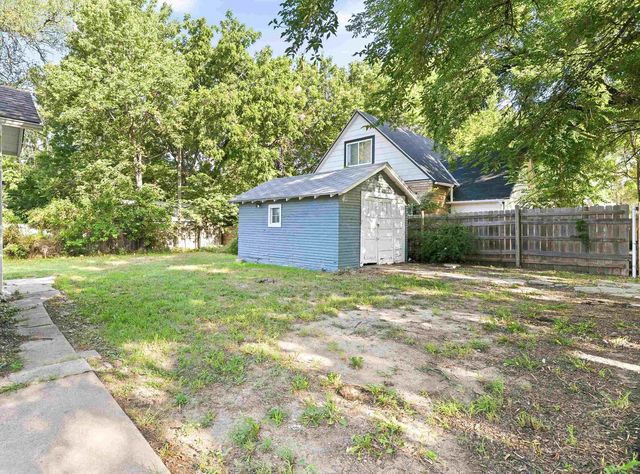 2626 E 13th St N, Wichita, KS 67214