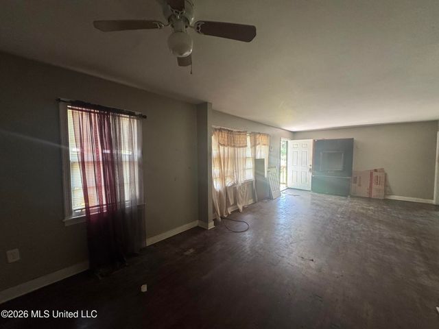 742 Kensington Place, Jackson, MS 39206
