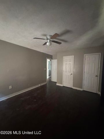 742 Kensington Place, Jackson, MS 39206