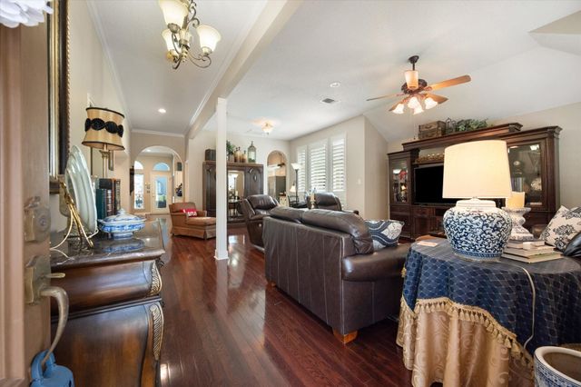 1 Amen Corner Court, Mansfield, TX 76063