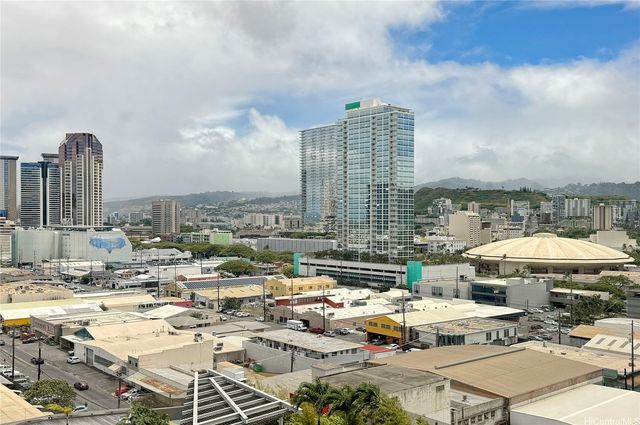 1001 Queen Street 1107, Honolulu, HI 96814
