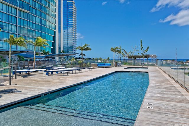 1001 Queen Street 1107, Honolulu, HI 96814