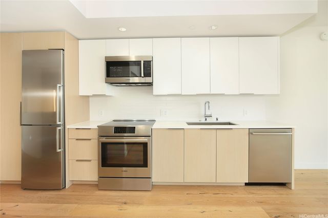 1001 Queen Street 1107, Honolulu, HI 96814