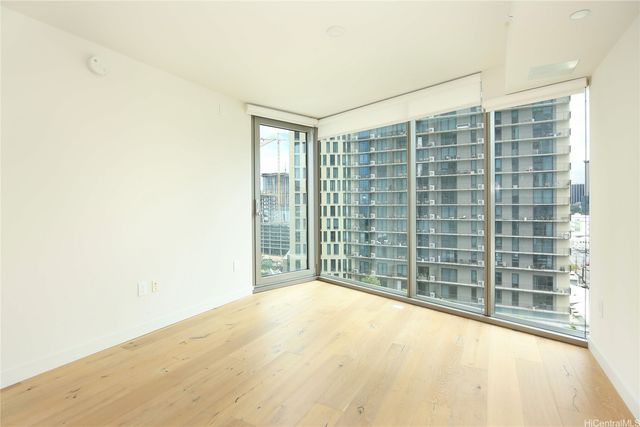 1001 Queen Street 1107, Honolulu, HI 96814