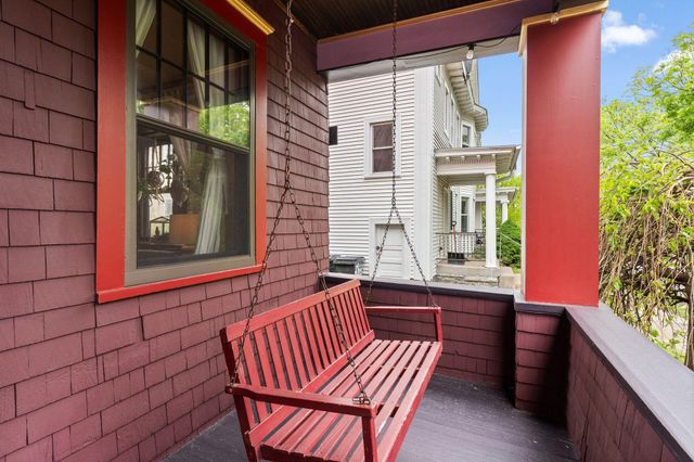 511 W 25th Street, Minneapolis, MN 55405