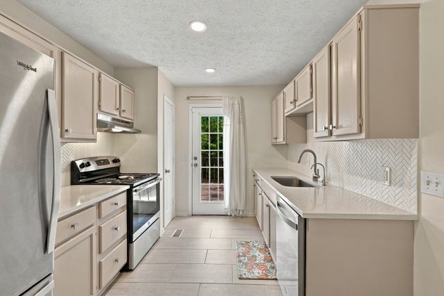 223 Ash Grove Drive, Nashville, TN 37211