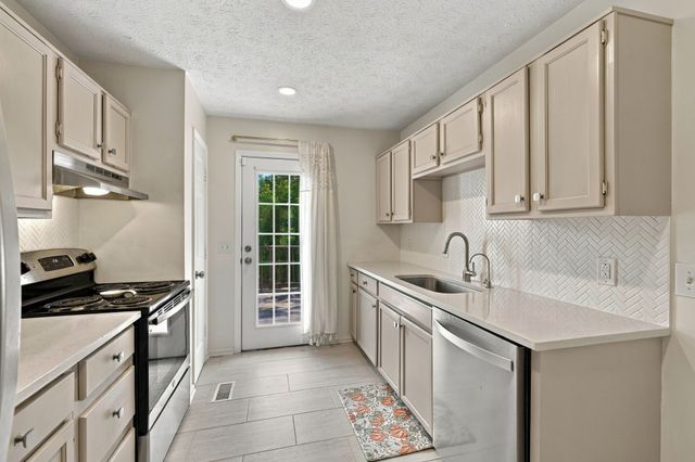 223 Ash Grove Drive, Nashville, TN 37211