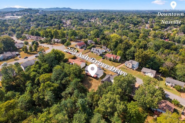 223 Ash Grove Drive, Nashville, TN 37211