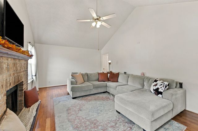 223 Ash Grove Drive, Nashville, TN 37211