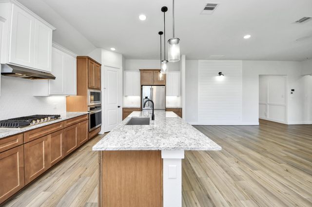 2920 Arbor Edge Crossing, Texas City, TX 77568