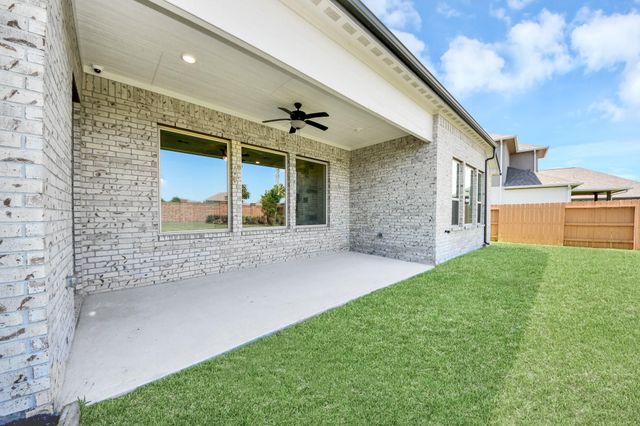 2920 Arbor Edge Crossing, Texas City, TX 77568
