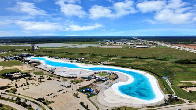2920 Arbor Edge Crossing, Texas City, TX 77568