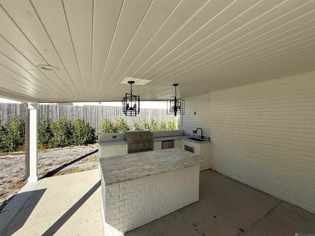 3644 Hyacinth Ave, Baton Rouge, LA 70808