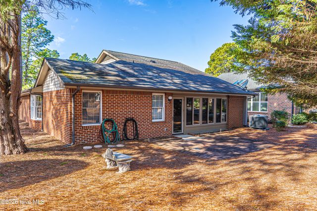 760 Pinehurst Trace Drive, Pinehurst, NC 28374