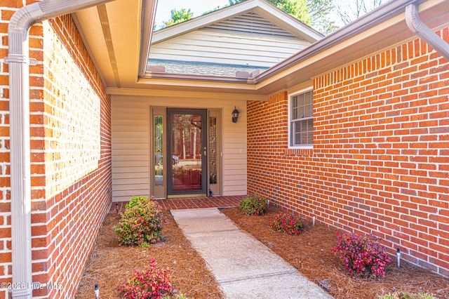 760 Pinehurst Trace Drive, Pinehurst, NC 28374