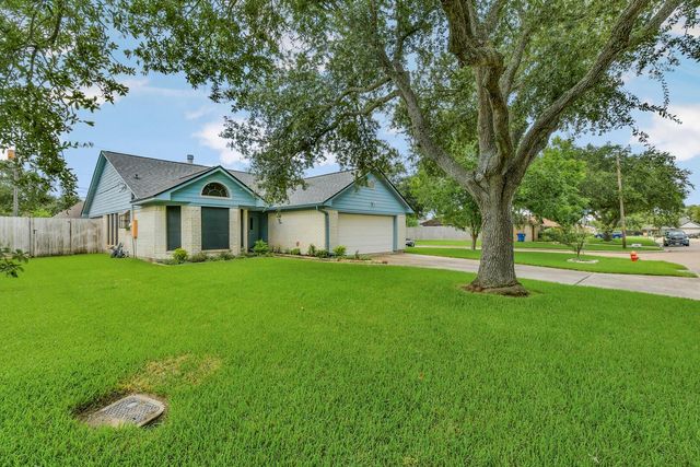 2525 40th Avenue N, Texas City, TX 77590
