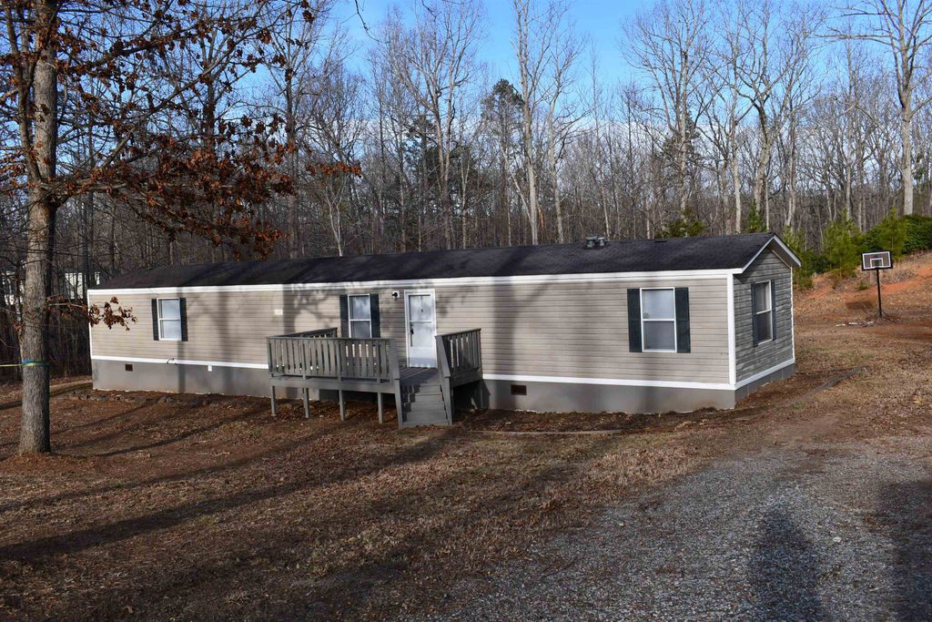 335 Cherokee Ridge Road, Gaffney, SC 29340