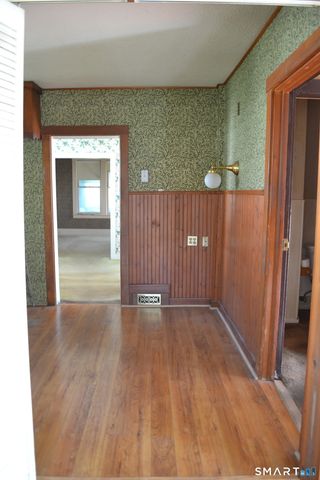 56 Lovell Avenue, Windsor, CT 06095