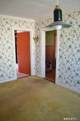 56 Lovell Avenue, Windsor, CT 06095