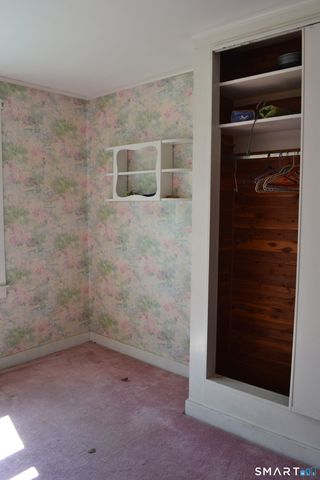 56 Lovell Avenue, Windsor, CT 06095