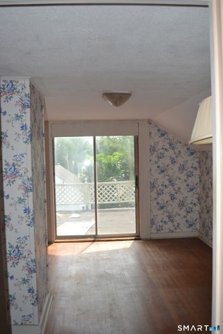 56 Lovell Avenue, Windsor, CT 06095