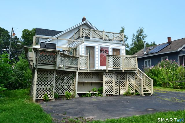 56 Lovell Avenue, Windsor, CT 06095