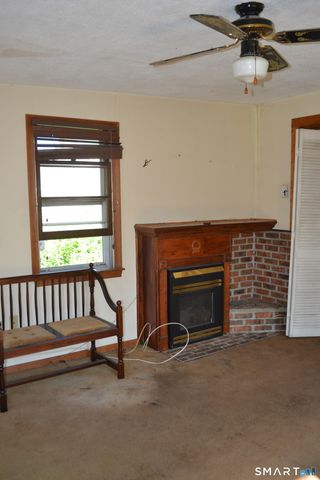 56 Lovell Avenue, Windsor, CT 06095