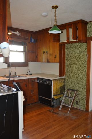 56 Lovell Avenue, Windsor, CT 06095