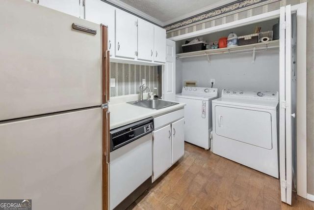 513 Park Ridge Circle, Marietta, GA 30068