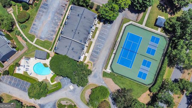 513 Park Ridge Circle, Marietta, GA 30068
