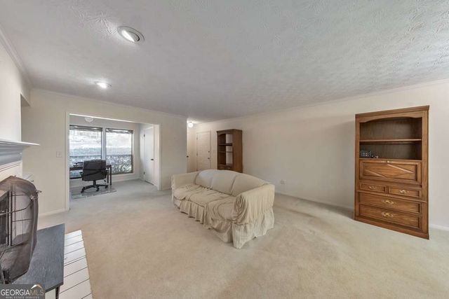 513 Park Ridge Circle, Marietta, GA 30068