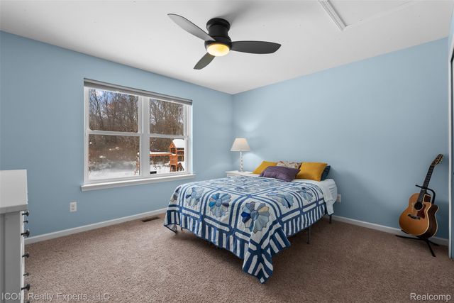 11185 Cassidy Trail, Springfield Charter Township, MI 48350