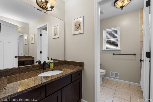 11185 Cassidy Trail, Springfield Charter Township, MI 48350