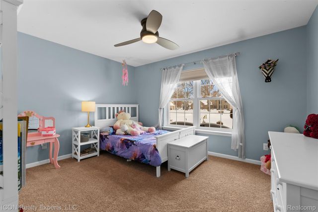 11185 Cassidy Trail, Springfield Charter Township, MI 48350