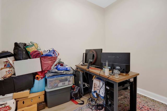 614 S Loomis Street 2, Chicago, IL 60607