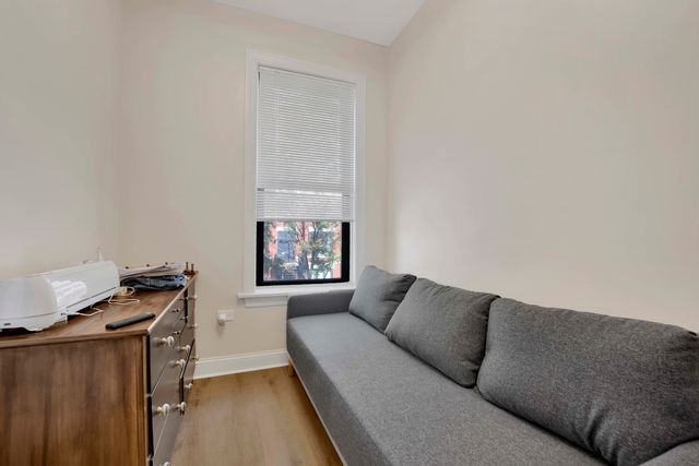 614 S Loomis Street 2, Chicago, IL 60607