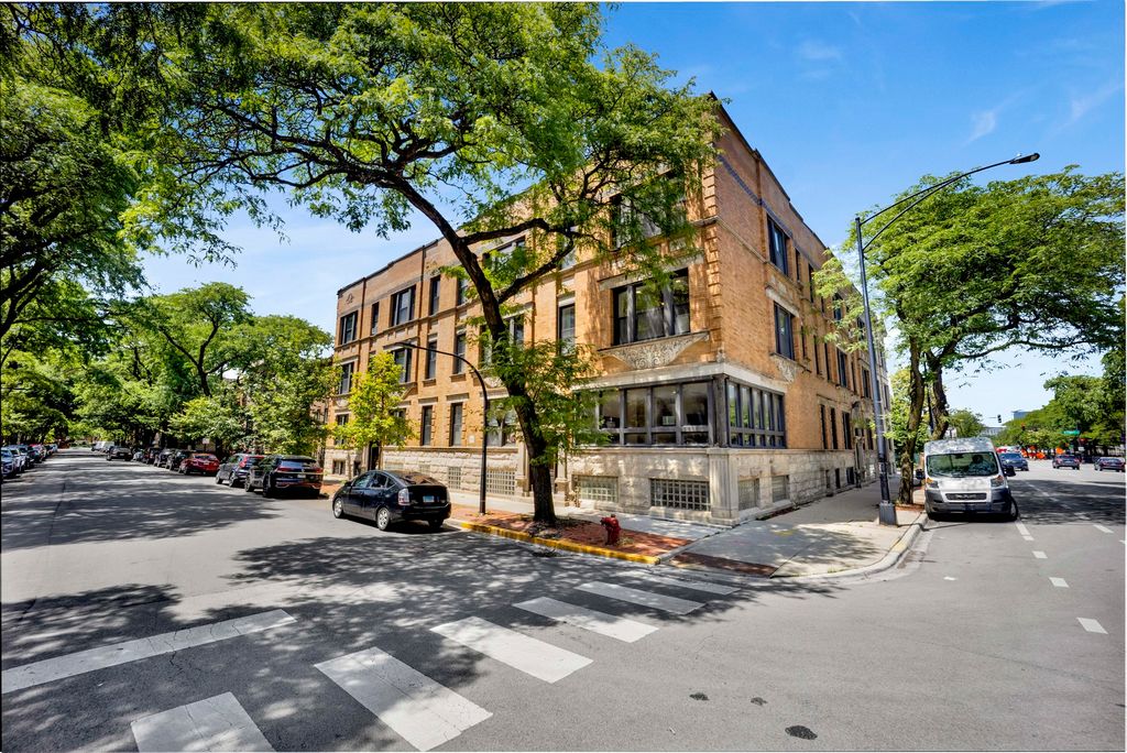 614 S Loomis Street 2, Chicago, IL 60607