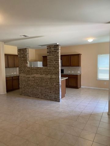 885 Levi Lane, Forney, TX 75126