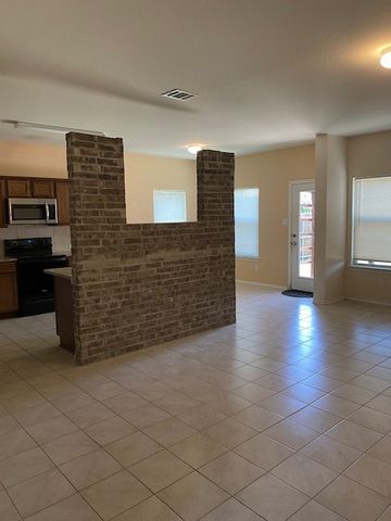 885 Levi Lane, Forney, TX 75126