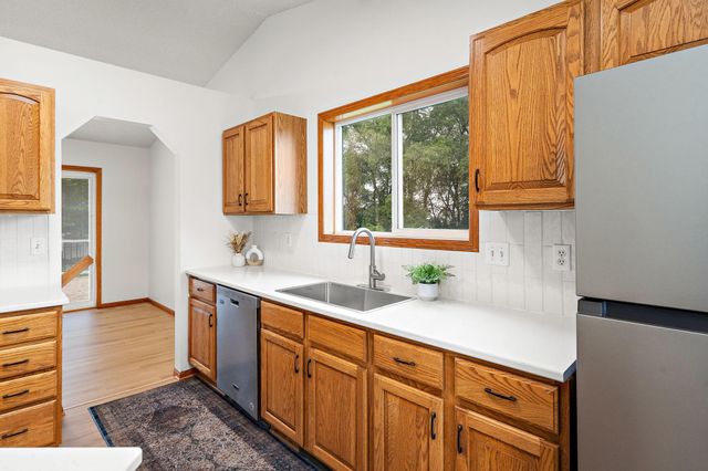 6284 Corwin Court, Inver Grove Heights, MN 55076