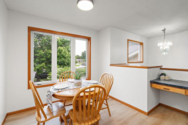 6284 Corwin Court, Inver Grove Heights, MN 55076