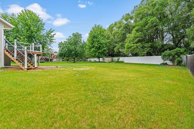 6284 Corwin Court, Inver Grove Heights, MN 55076