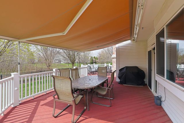 6 Reedsworth Court, Algonquin, IL 60102