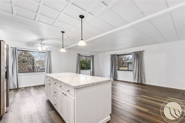 228 Nash LANE, Billings, MT 59105