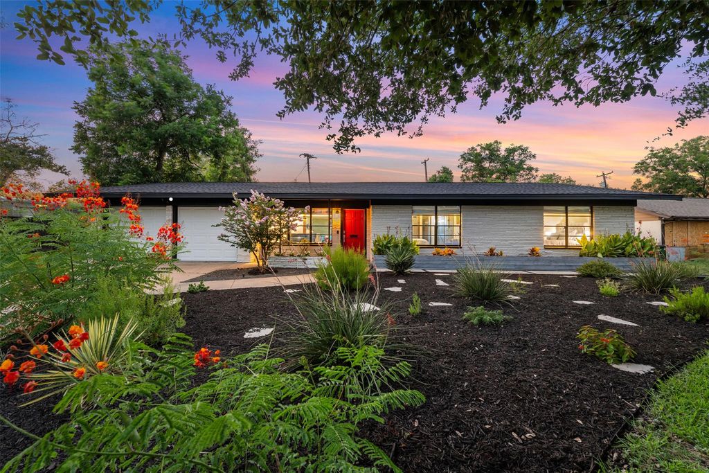 1806 Rogge LN, Austin, TX 78723