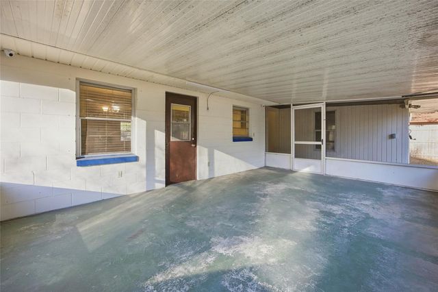 2140 NE 39TH STREET, Ocala, FL 34479