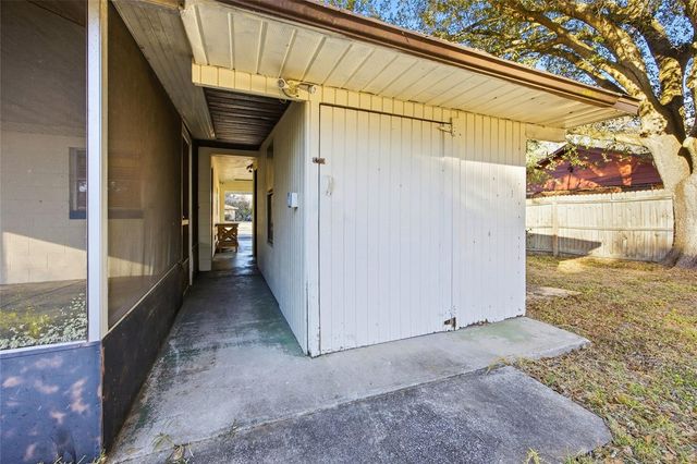 2140 NE 39TH STREET, Ocala, FL 34479