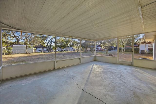 2140 NE 39TH STREET, Ocala, FL 34479