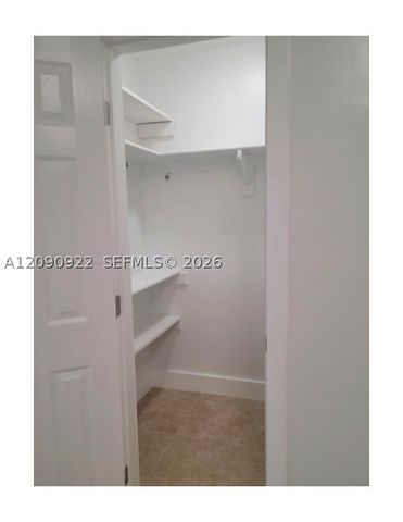 5718 Lincoln St 5718, Hollywood, FL 33021